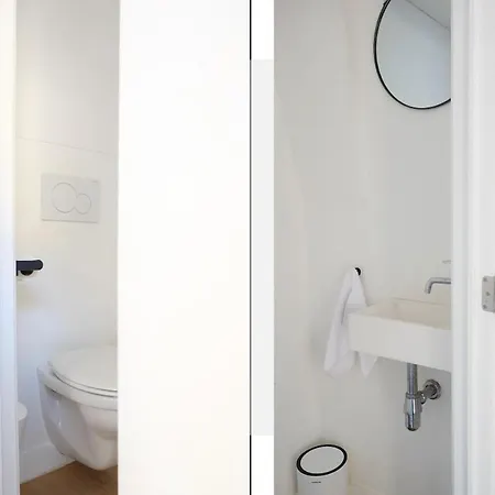 Charming With Cathedral View! On The 4th Floor Apartment