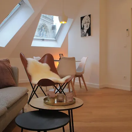 Apartment Charming With Cathedral View! On The 4th Floor Antwerp